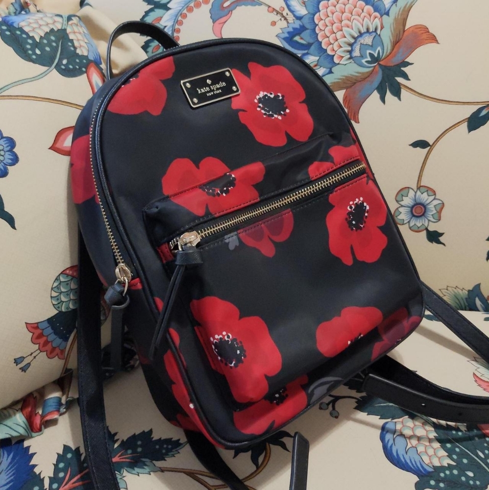 kate spade Wilson Road Poppy Bradley Backpack ♠️🏵️